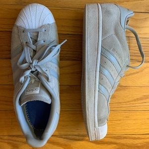 Adidas leather la marque aux 3 bandes